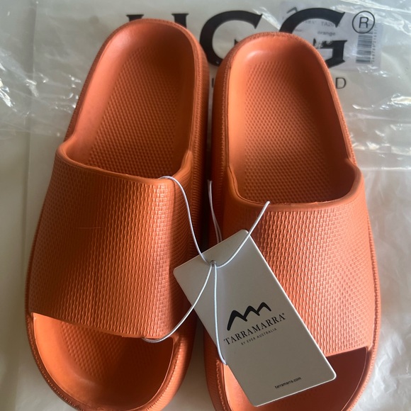 Unisex Cloud Slide Claude Uggs -Orange - Picture 2 of 6